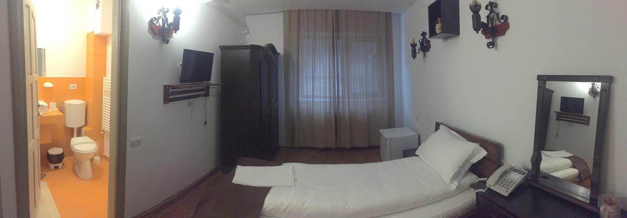 Hotel Casa Vlahilor Râmnicu Vâlcea Eksteriør bilde