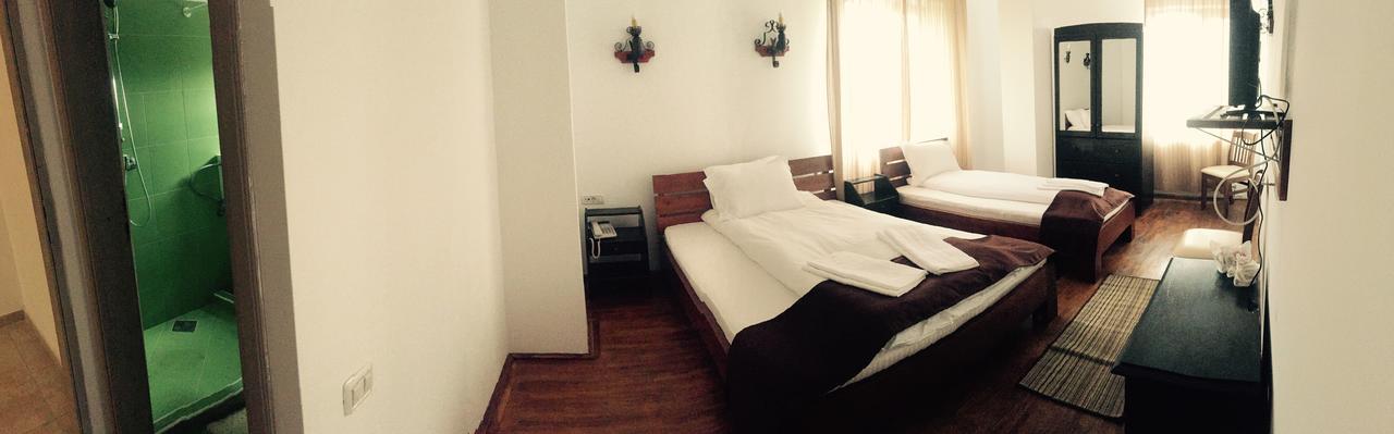 Hotel Casa Vlahilor Râmnicu Vâlcea Eksteriør bilde