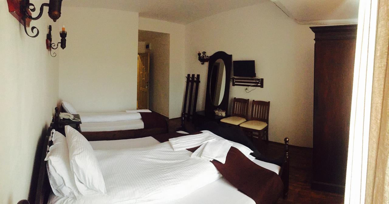 Hotel Casa Vlahilor Râmnicu Vâlcea Eksteriør bilde