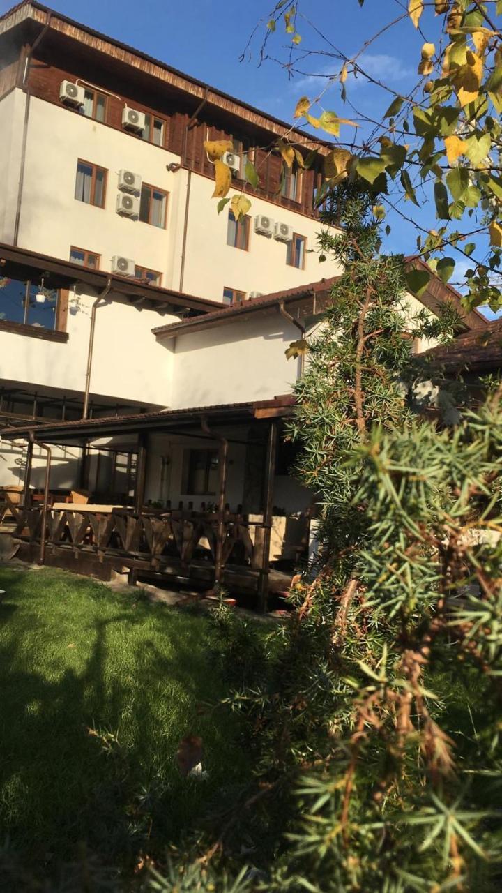 Hotel Casa Vlahilor Râmnicu Vâlcea Eksteriør bilde